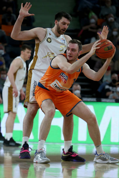 穆里尼奥执 穆里尼奥执